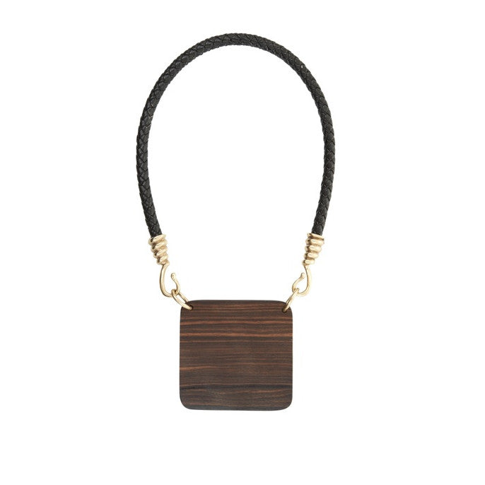 BCBGMAXAZRIA Wood Plate Necklace