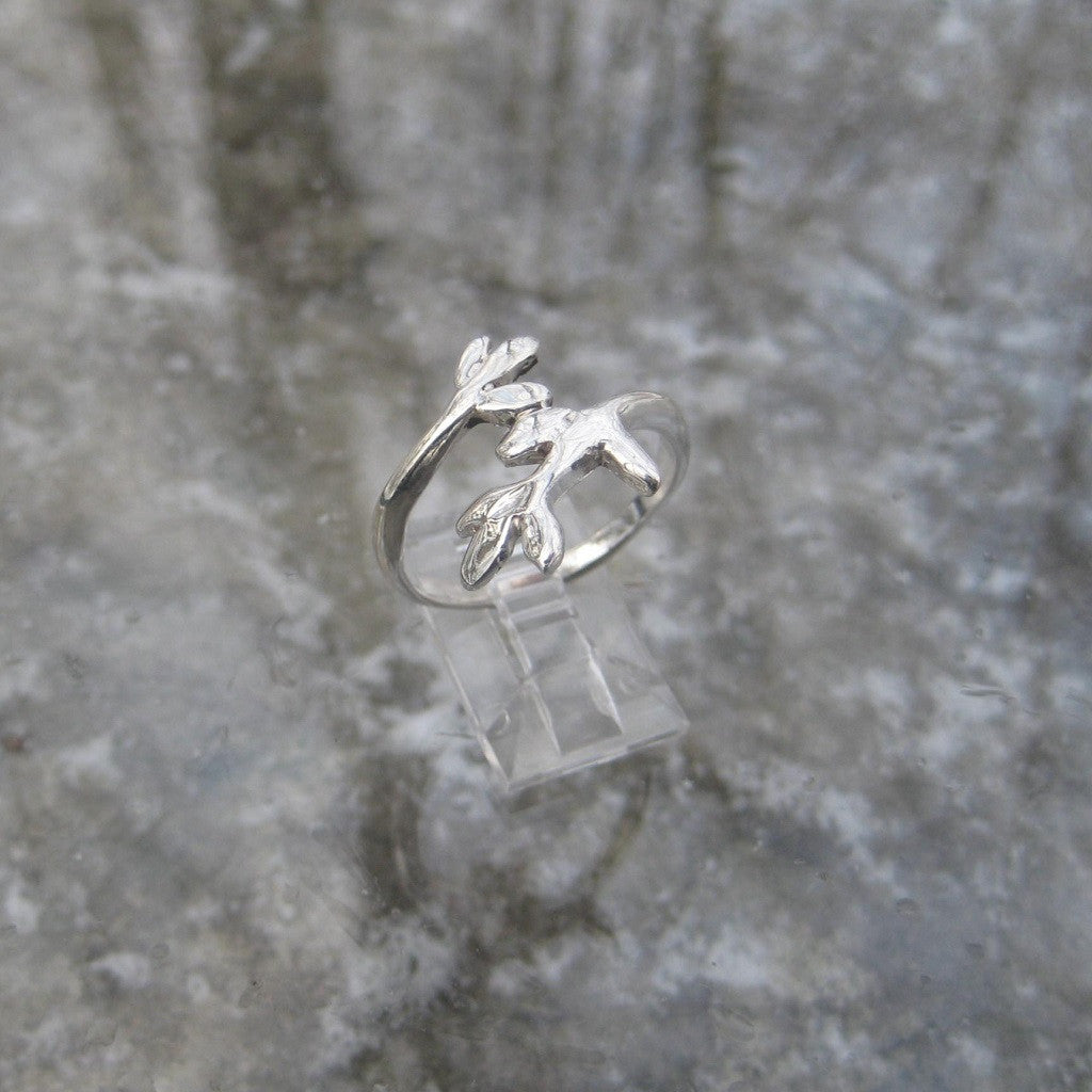 Sterling Silver Sprouting Leaf Ring inspired by nature's renewal, this adorable Sterling Silver ring features a sprouting leaf motif