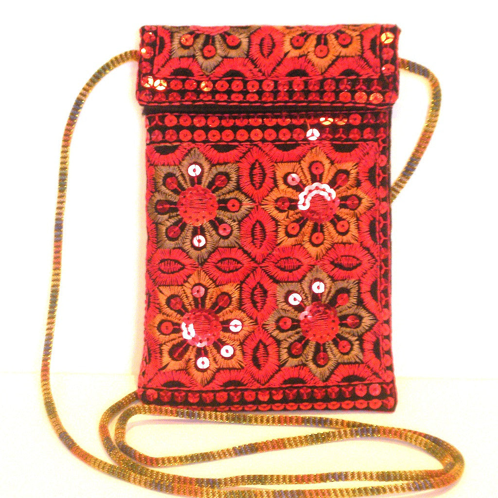 Urban Bohemia Rouge Sequin Carryall Pouch Front Look